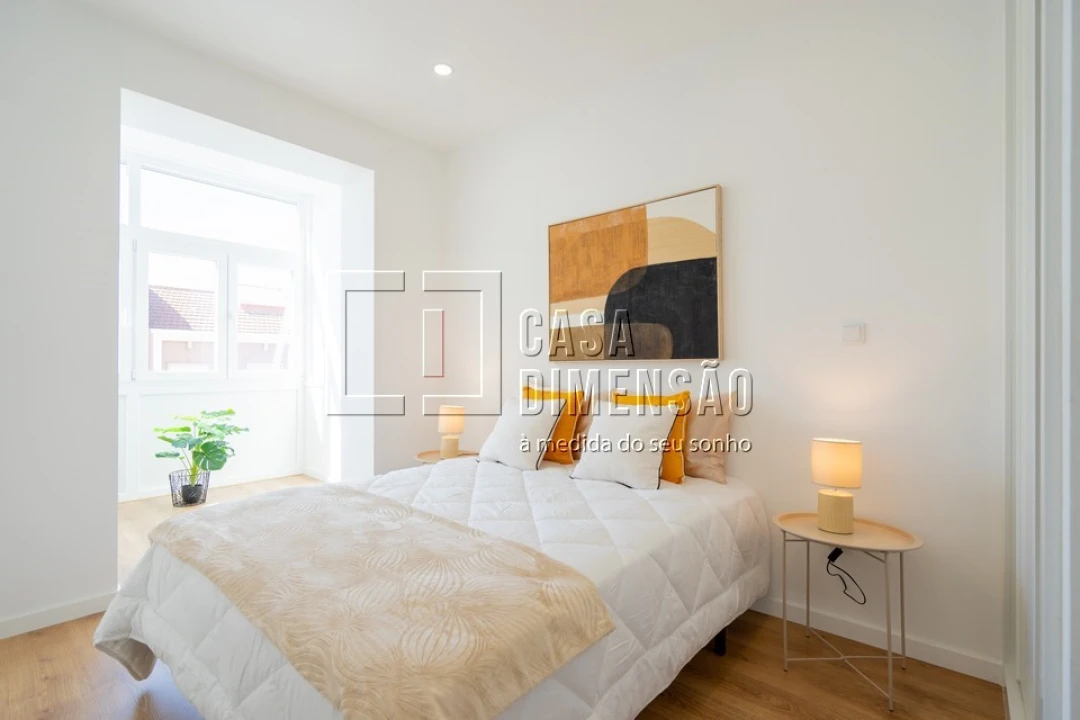Apartamento T3 para Venda em Benfica Foto 5