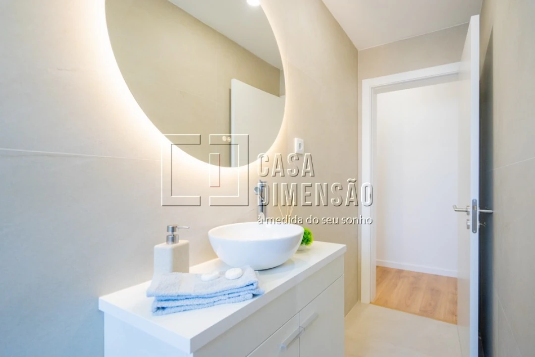 Apartamento T3 para Venda em Benfica Foto 17
