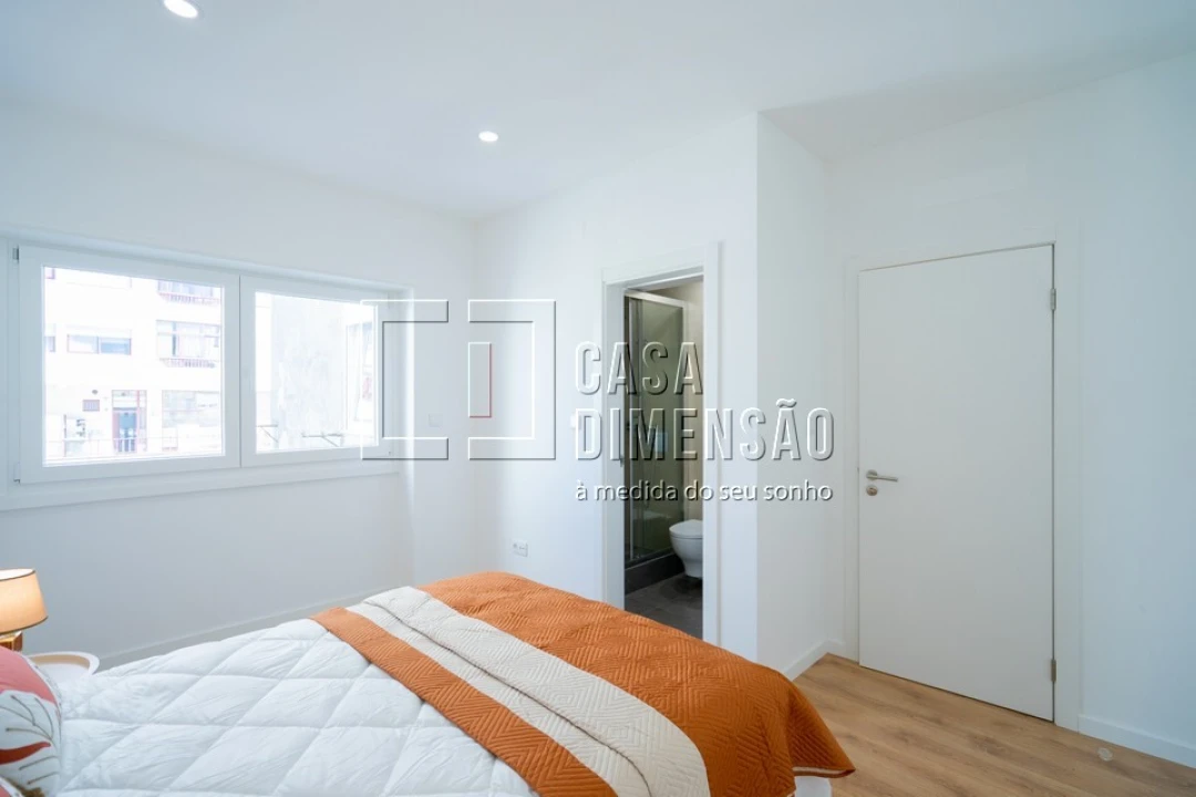 Apartamento T3 para Venda em Benfica Foto 26