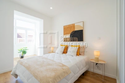 Apartamento T3 para Venda em Benfica