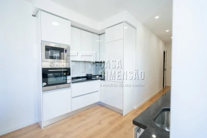 Apartamento T3 para Venda em Benfica