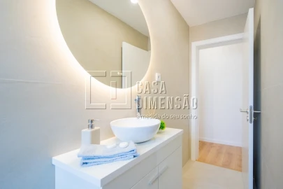 Apartamento T3 para Venda em Benfica
