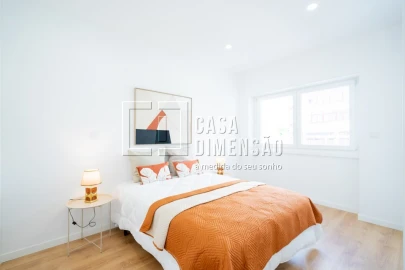 Apartamento T3 para Venda em Benfica