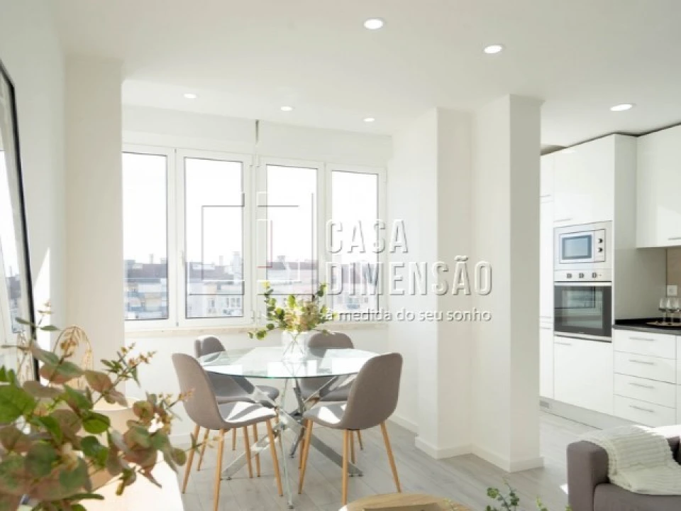 Apartamento T2 para Venda em São Domingos de Benfica Foto 10
