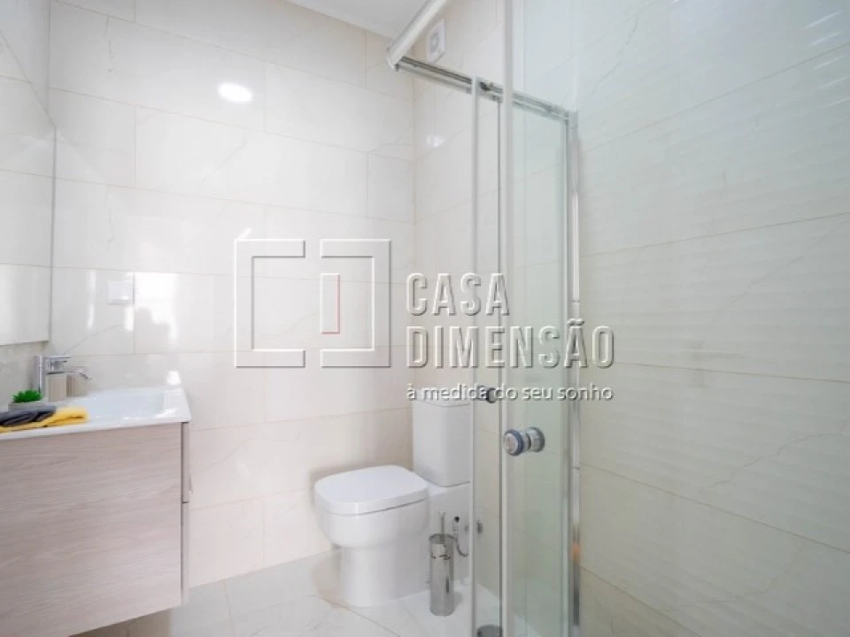 Apartamento T2 para Venda em São Domingos de Benfica Foto 28