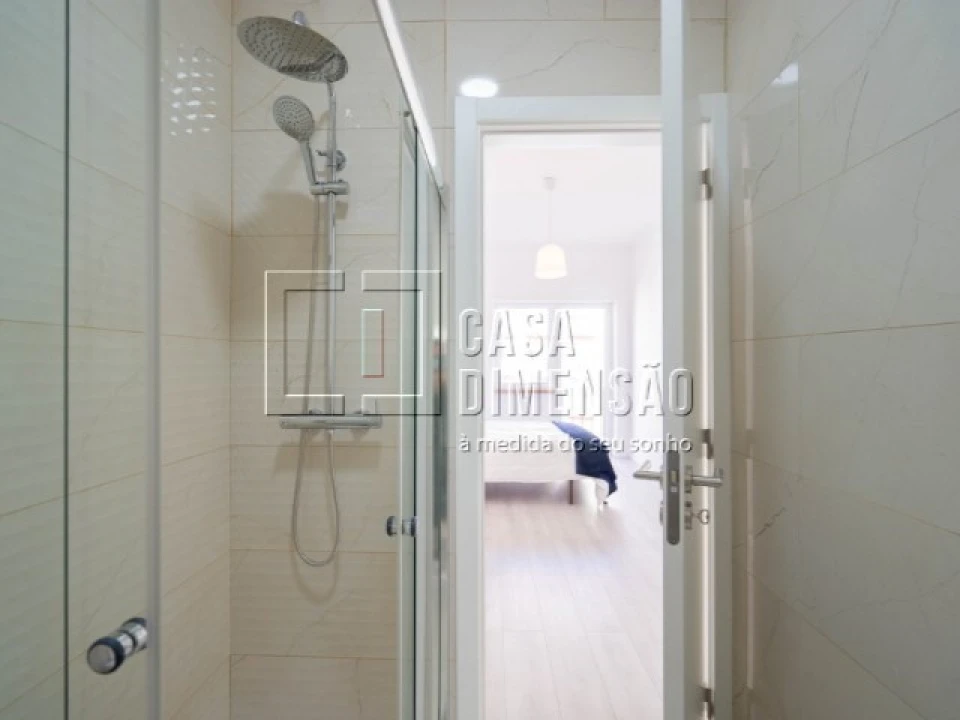 Apartamento T2 para Venda em São Domingos de Benfica Foto 29