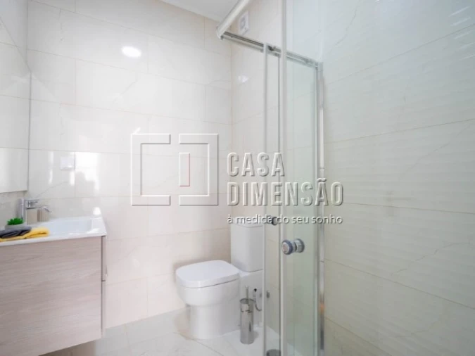 Apartamento T2 para Venda em São Domingos de Benfica Foto 28