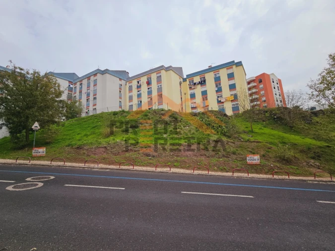 Terreno Comércio / Armazém para Venda em Ramada e Caneças Foto 4