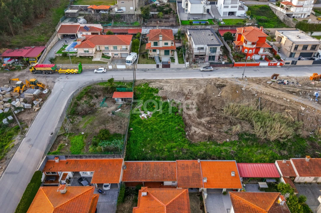 Moradia T3 para Venda em Celeirós, Aveleda e Vimieiro Foto 9