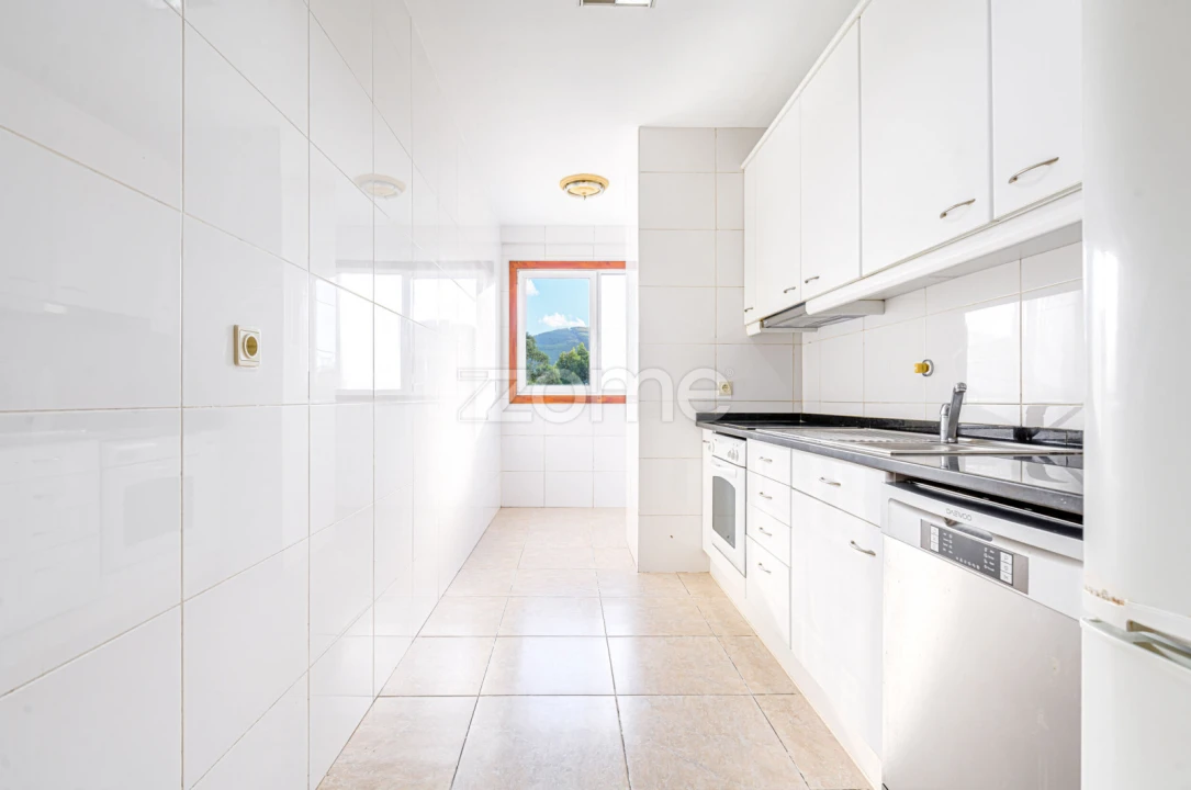 Apartamento T2 para Arrendamento em Valongo Foto 2