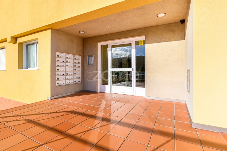 Apartamento T2 para Arrendamento em Valongo Foto 4