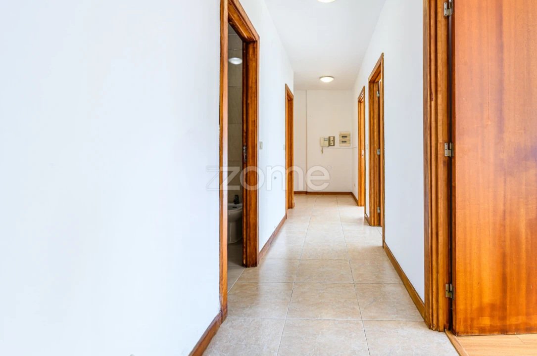 Apartamento T2 para Arrendamento em Valongo Foto 19