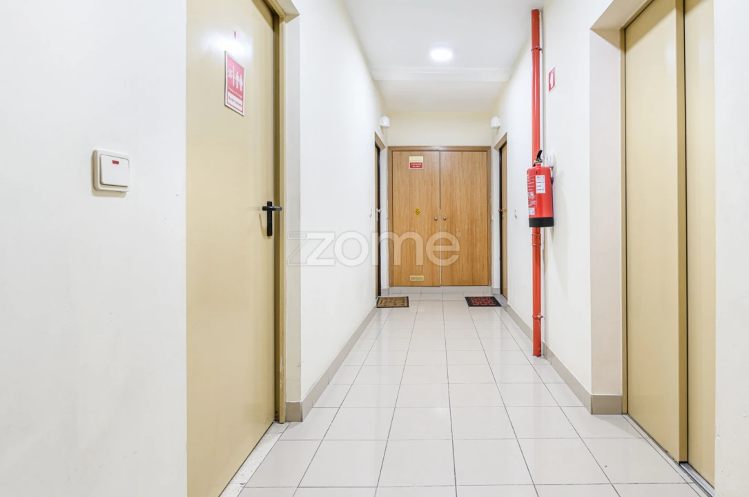 Apartamento T2 para Arrendamento em Valongo Foto 20