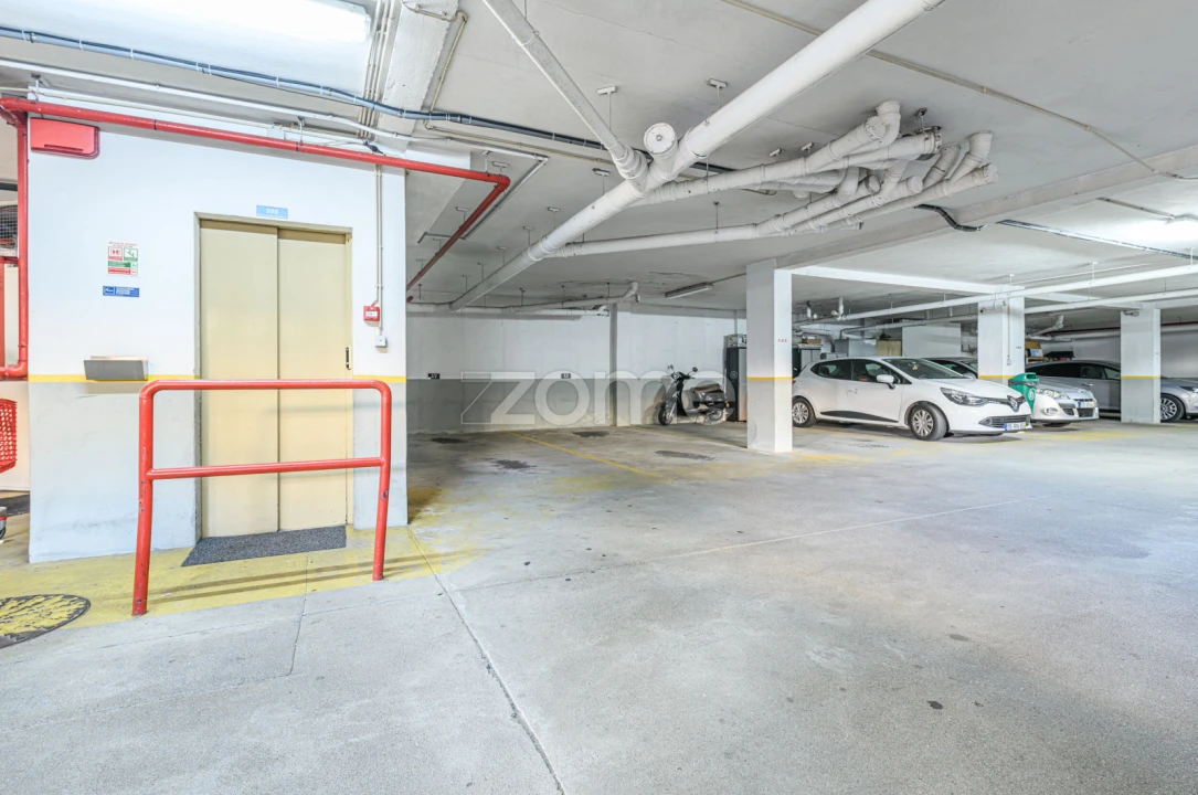 Apartamento T2 para Arrendamento em Valongo Foto 23