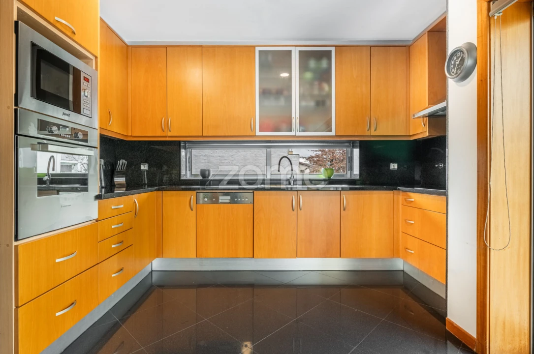 Moradia T3 para Venda em Mire de Tibães Foto 22