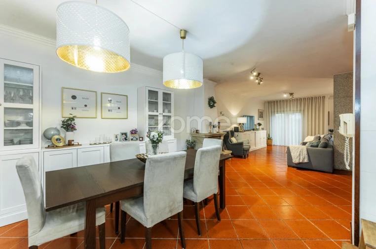 Moradia T4 para Venda em Santa Maria da Feira, Travanca, Sanfins e Espargo Foto 7