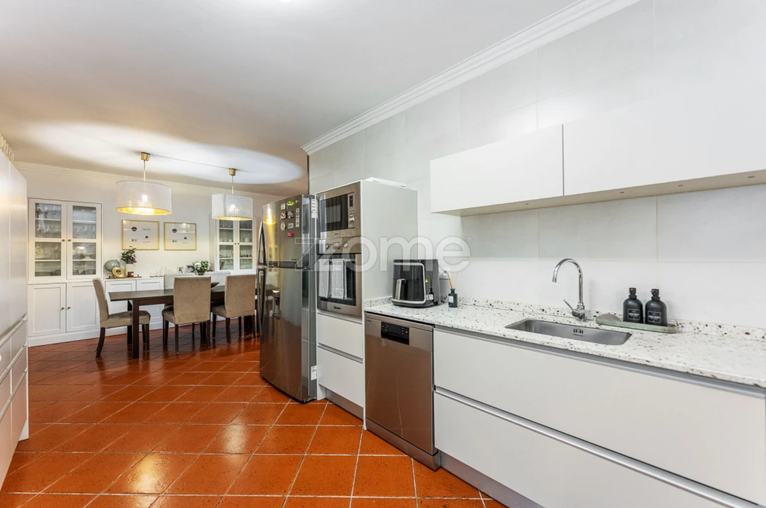 Moradia T4 para Venda em Santa Maria da Feira, Travanca, Sanfins e Espargo Foto 11