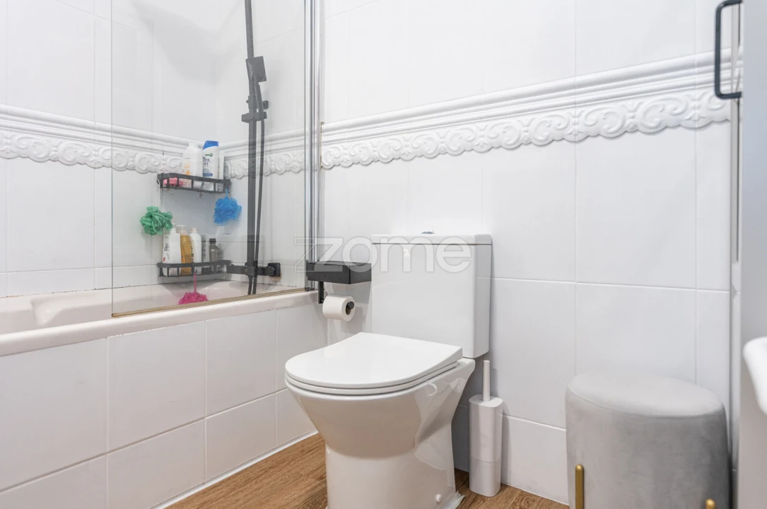 Moradia T4 para Venda em Santa Maria da Feira, Travanca, Sanfins e Espargo Foto 30