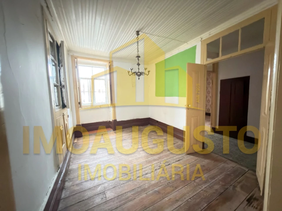 Moradia T4 para Venda em Cortiçô da Serra, Vide Entre Vinhas e Salgueirais Foto 6