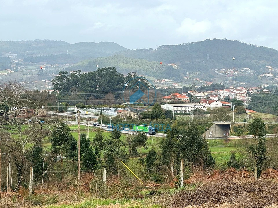 Terreno para Venda em Mogege Foto 1