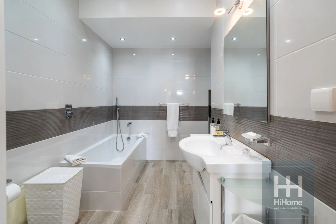 Moradia T3 para Venda em Caniço Foto 36