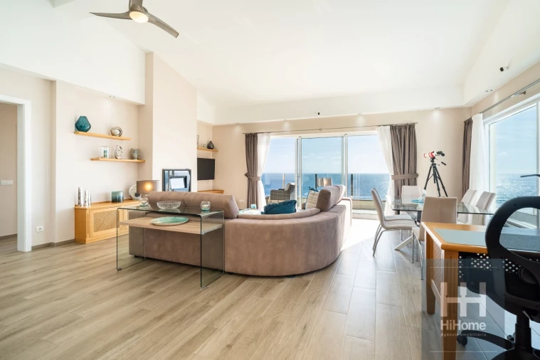 Moradia T3 para Venda em Caniço Foto 18