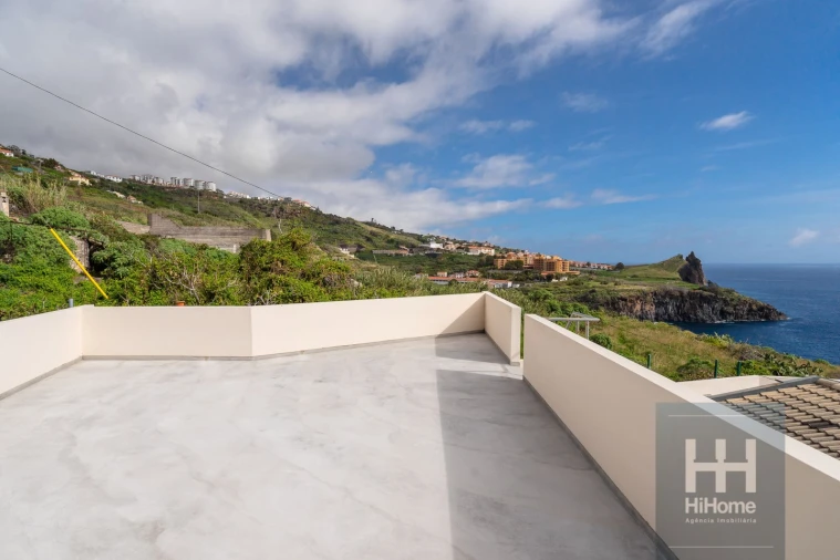 Moradia T3 para Venda em Caniço Foto 48