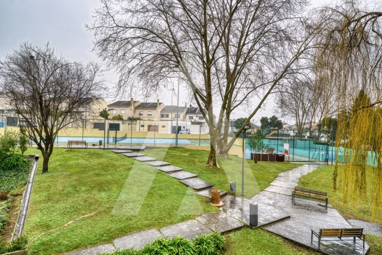 Apartamento T3 para Venda em Cadaval e Pêro Moniz Foto 32