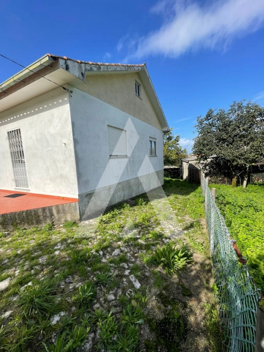 Moradia T2 para Venda em Afife Foto 3