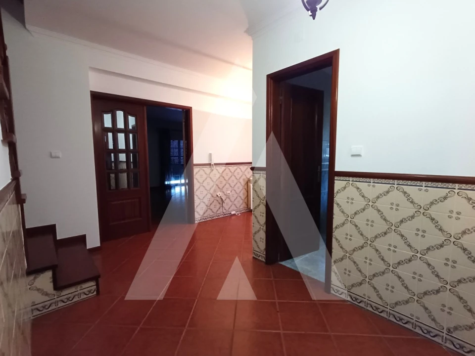 Moradia T3 para Venda em Viseu Foto 4