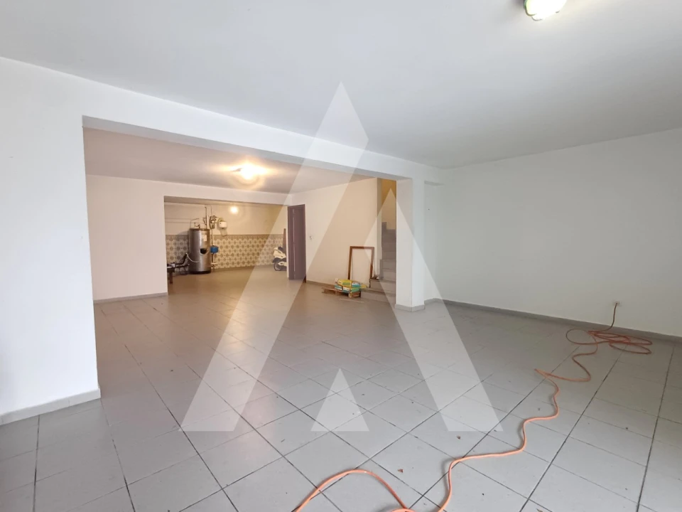 Moradia T3 para Venda em Viseu Foto 8