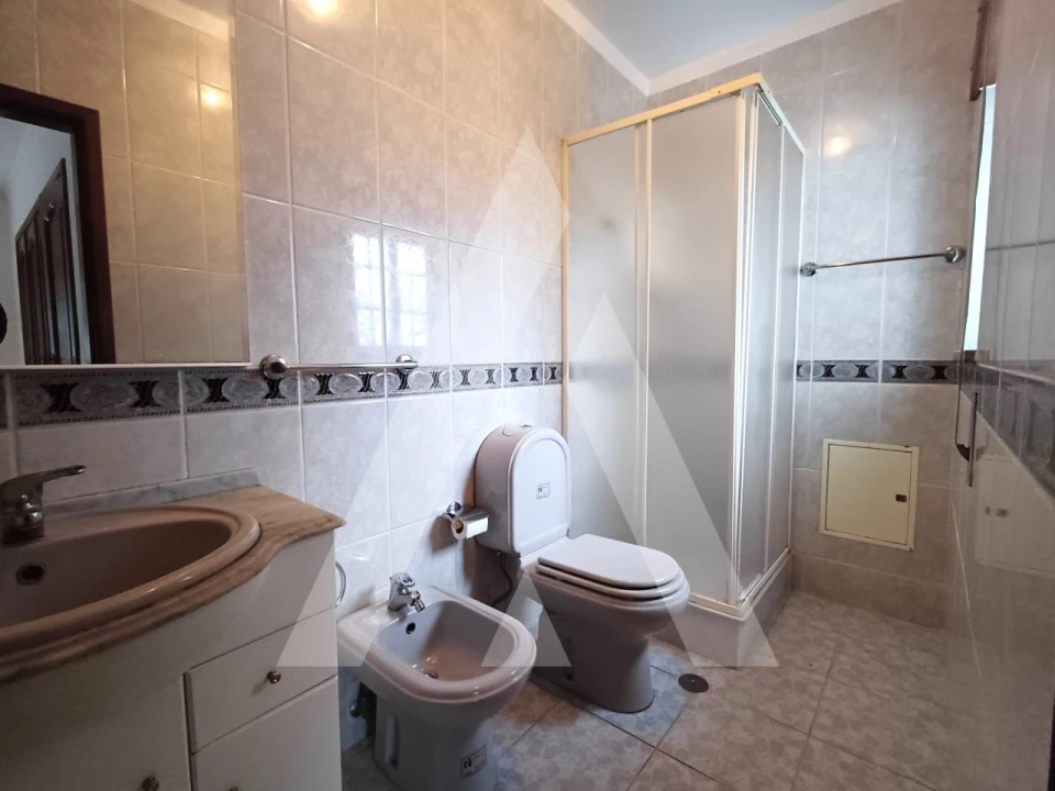 Moradia T3 para Venda em Viseu Foto 10