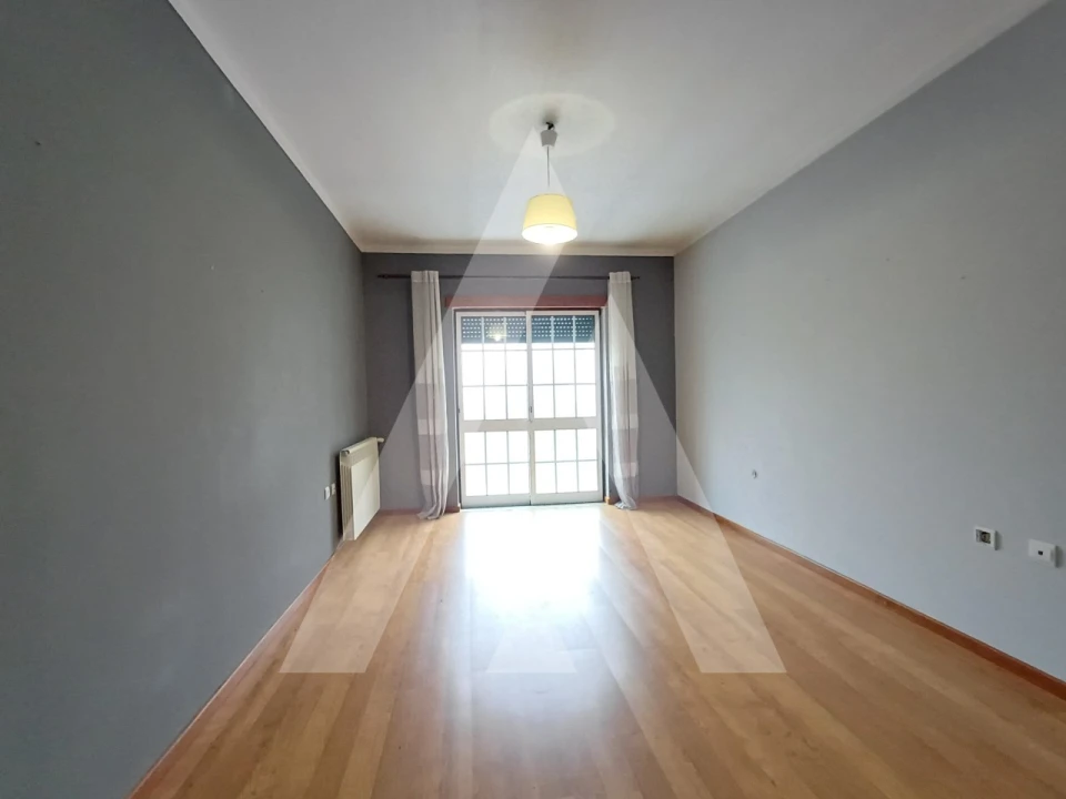 Moradia T3 para Venda em Viseu Foto 11