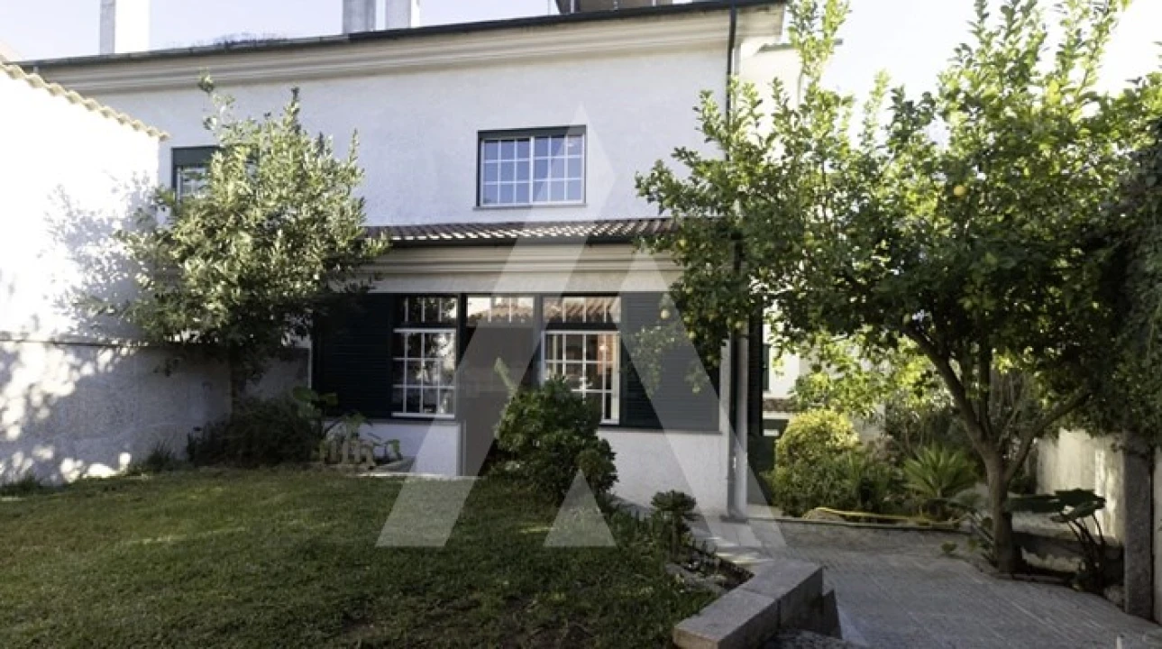 Moradia T3 para Venda em Viseu Foto 1