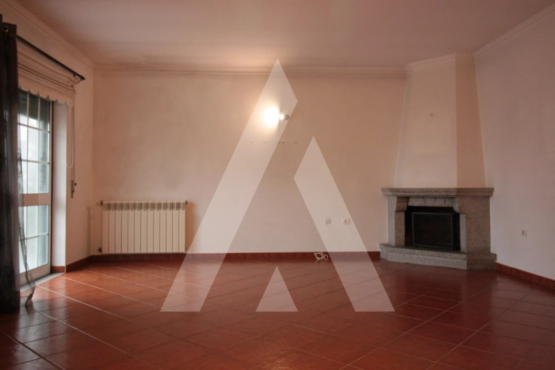 Moradia T3 para Venda em Viseu Foto 20