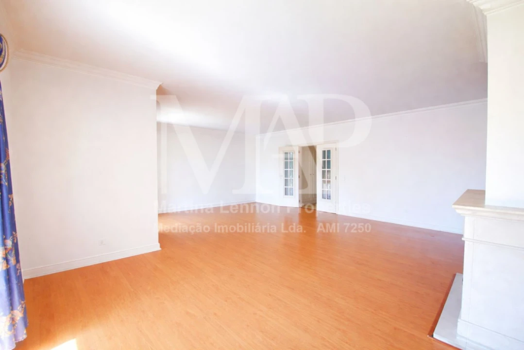 Apartamento T3 para Venda em Cascais e Estoril Foto 6
