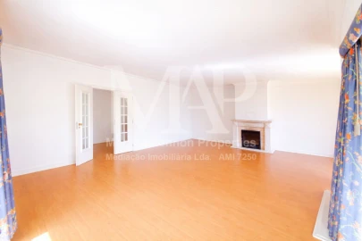 Apartamento T3 para Venda em Cascais e Estoril