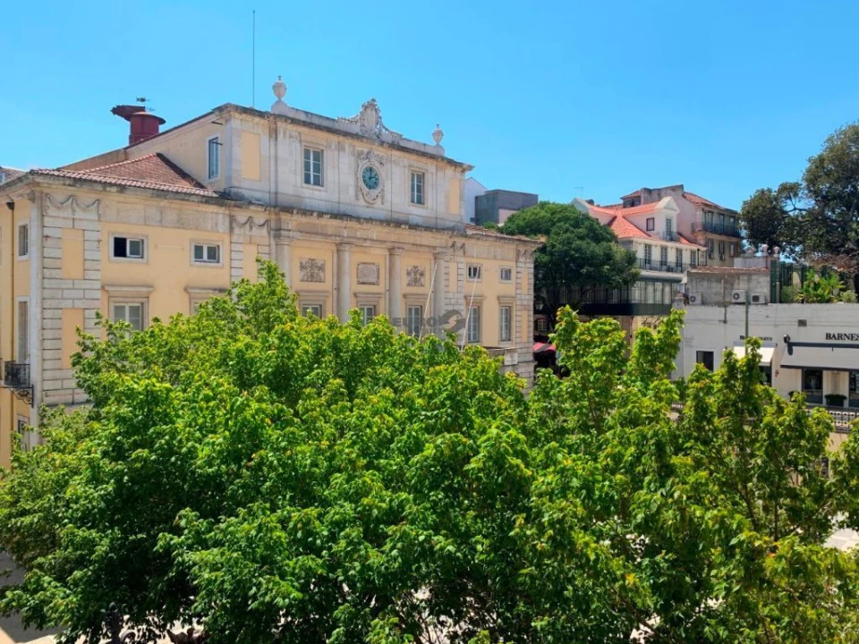 Apartamento T2 para Arrendamento em Santa Maria Maior Foto 24