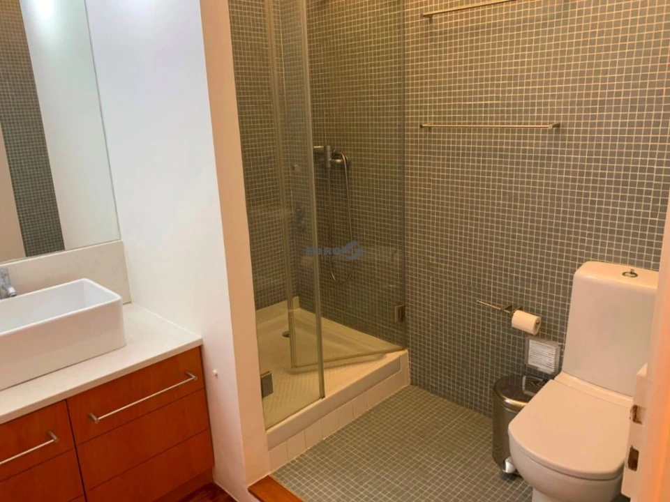 Apartamento T2 para Arrendamento em Santa Maria Maior Foto 16