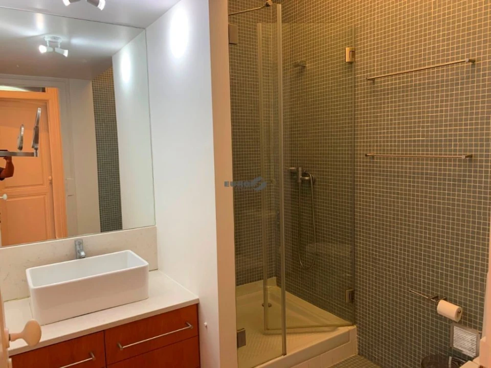 Apartamento T2 para Arrendamento em Santa Maria Maior Foto 17