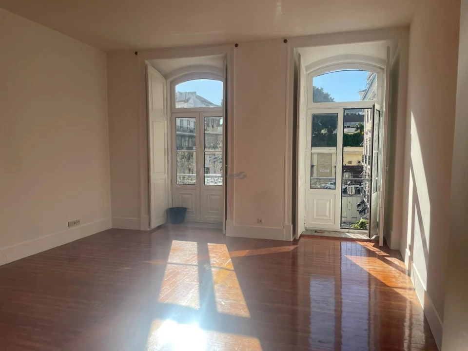 Apartamento T2 para Arrendamento em Santa Maria Maior Foto 19