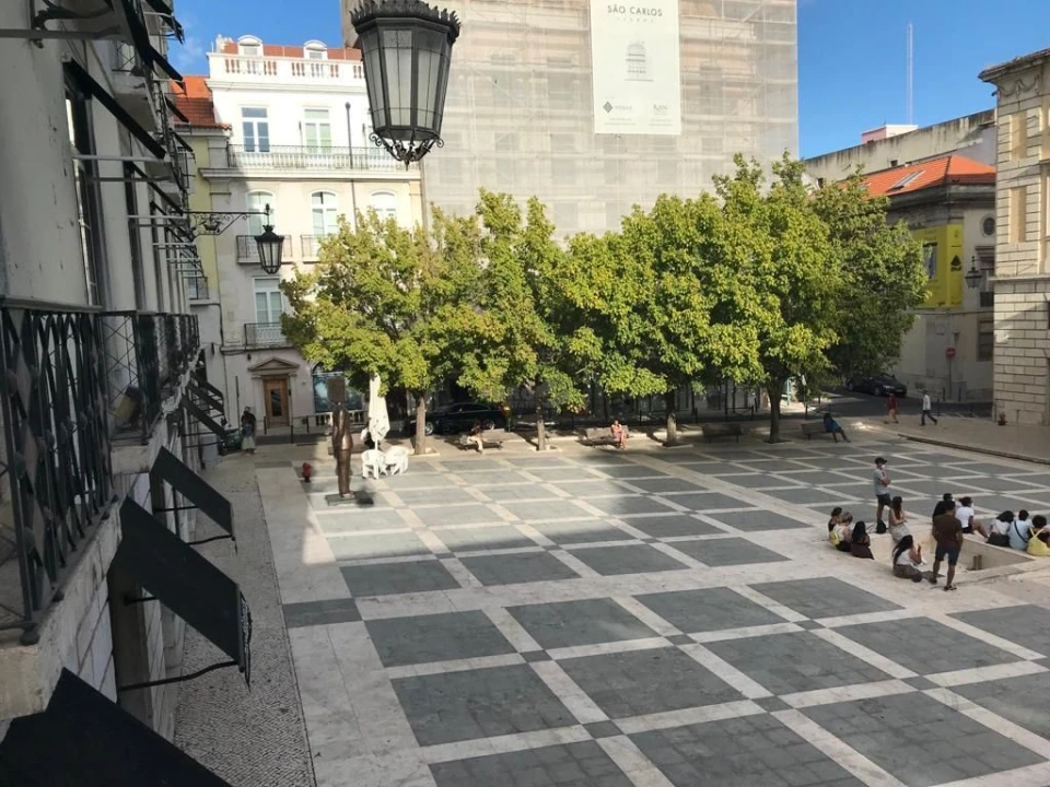 Apartamento T2 para Arrendamento em Santa Maria Maior Foto 24