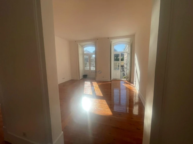 Apartamento T2 para Arrendamento em Santa Maria Maior Foto 18