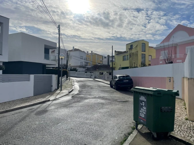 Terreno para Venda em Charneca de Caparica e Sobreda Foto 6
