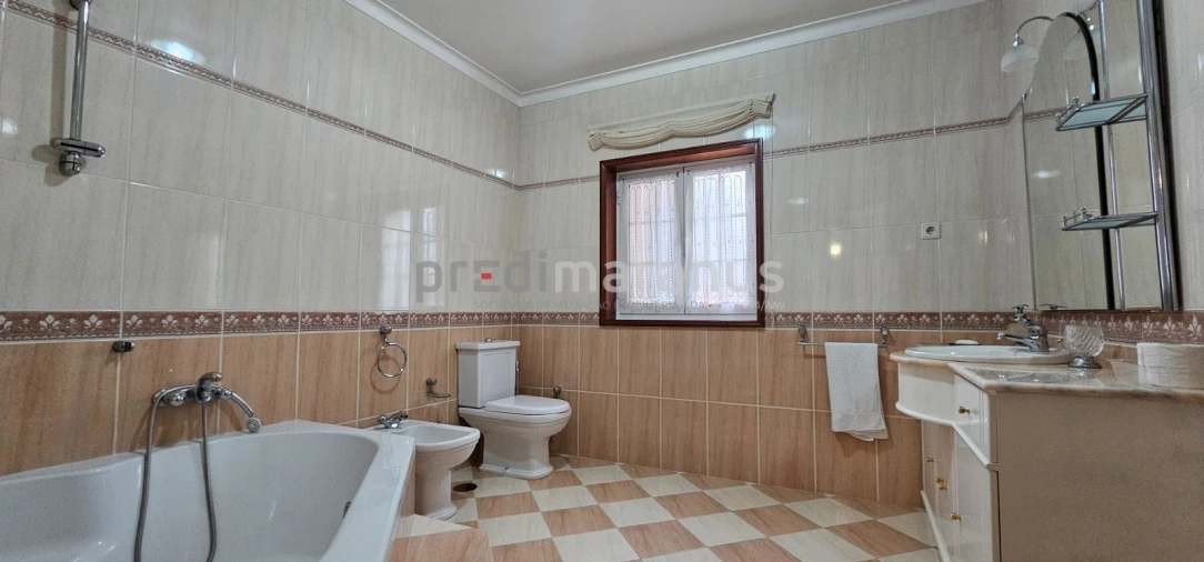 Moradia T3 para Venda em Amarante (São Gonçalo), Madalena, Cepelos e Gatão Foto 8