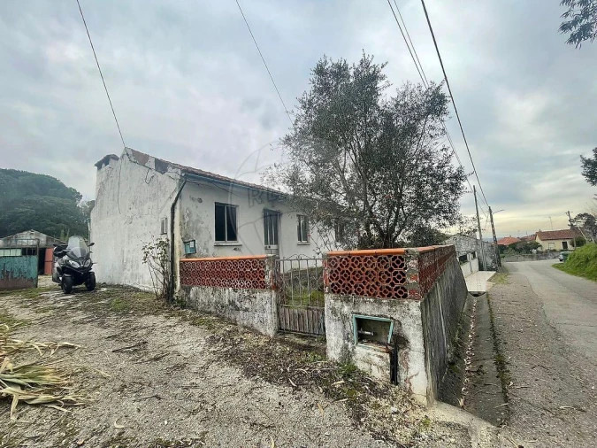 Moradia T2 para Venda em Soure Foto 1