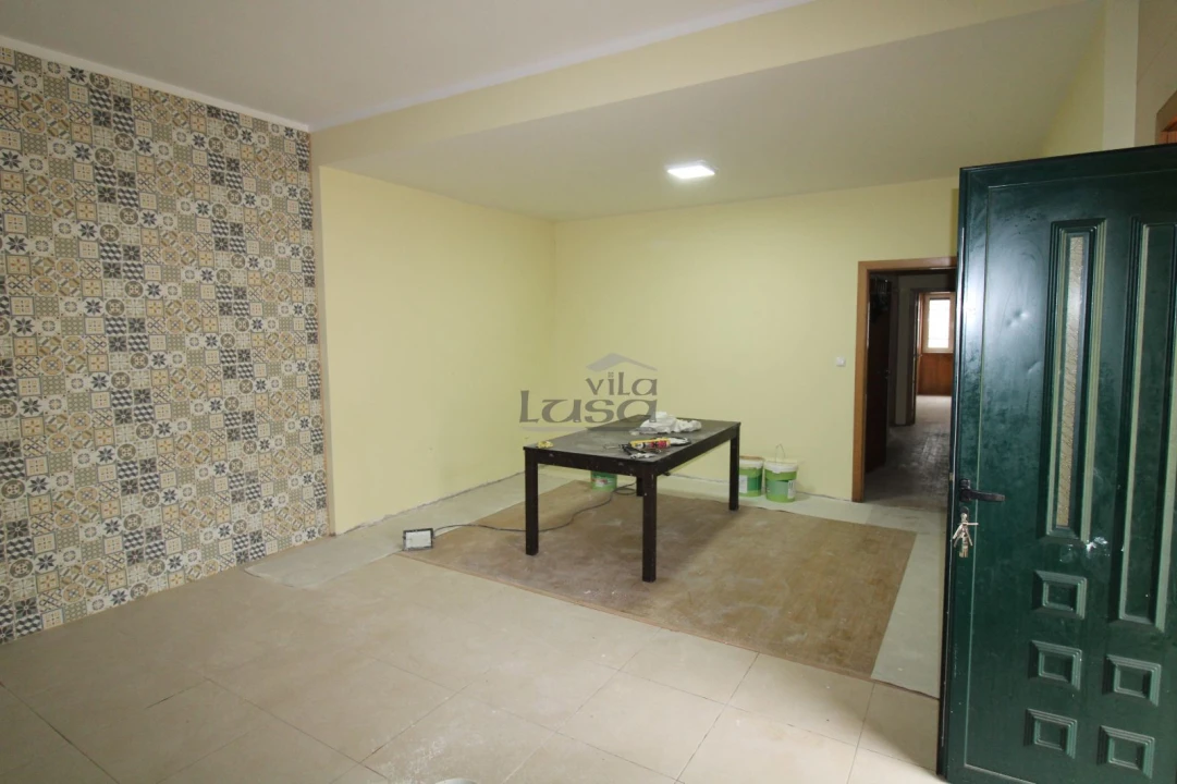 Apartamento T3 para Arrendamento em Santa Marinha e São Pedro da Afurada Foto 3