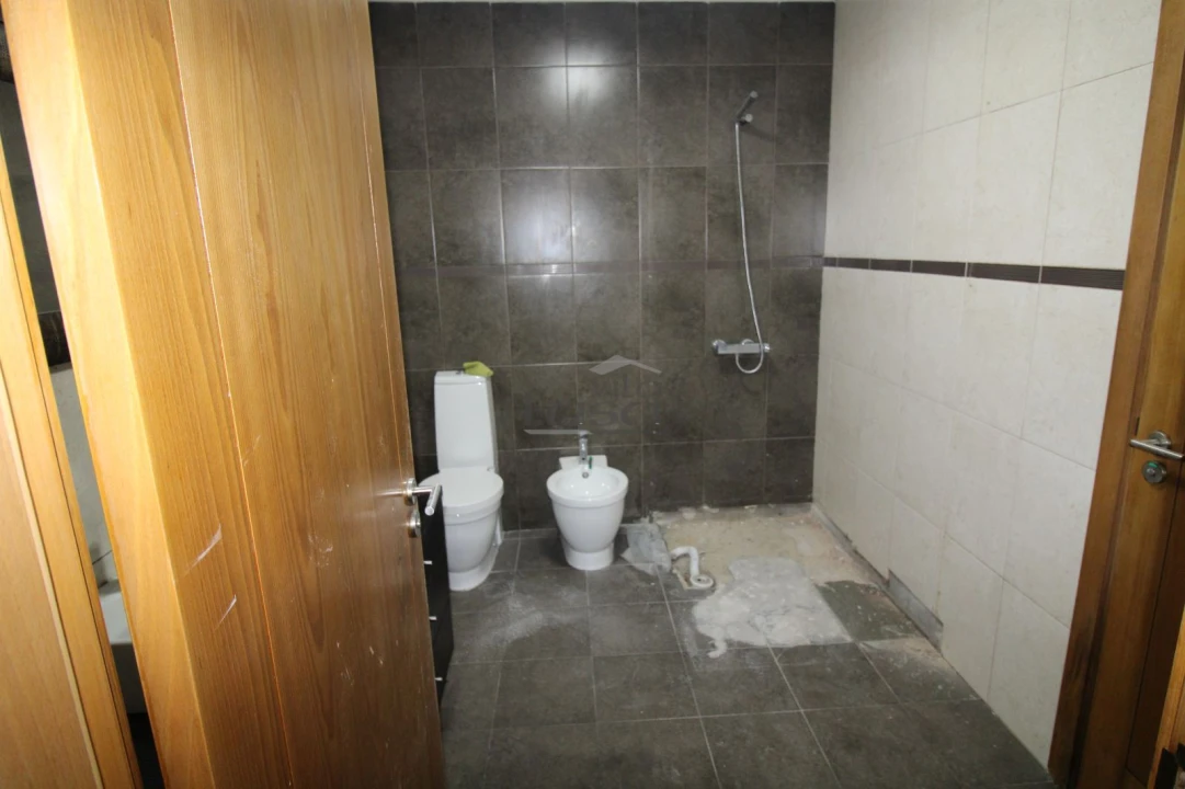 Apartamento T3 para Arrendamento em Santa Marinha e São Pedro da Afurada Foto 6