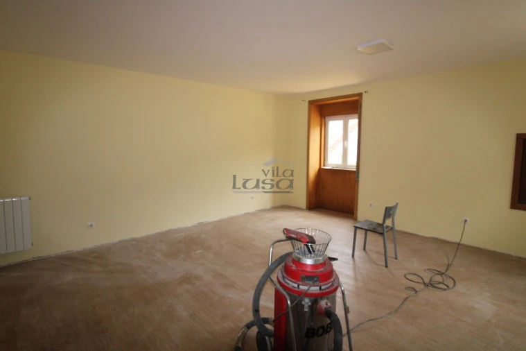 Apartamento T3 para Arrendamento em Santa Marinha e São Pedro da Afurada Foto 4