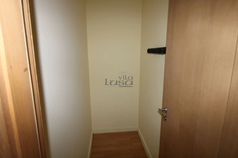 Moradia T2 para Arrendamento em Santa Marinha e São Pedro da Afurada Foto 12